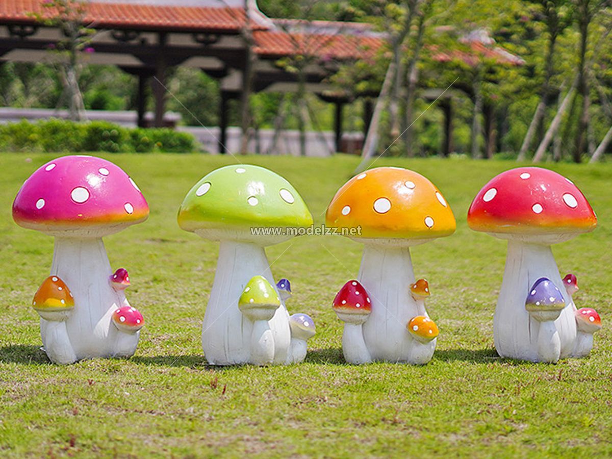 Cartoon Mushroom FRP Cartoon Mascot Figure
